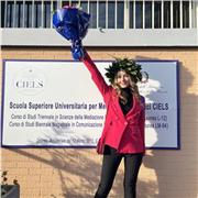 Studentessa laureata in Inglese e Spagnolo con 110/110 offre ripetizioni di Spagnolo zona Venezia centro storico e online